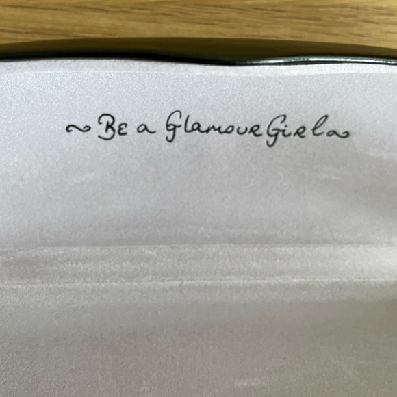 LULU GUINNESS BLACK HARD SHELL GLASSES CASE - Picture 3 of 7